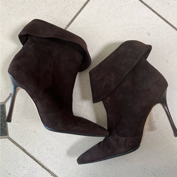 Authentic Manolo Blahnik suede ankle boots main image 1